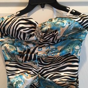 XSCAPE Gown Prom Party Gown Size 2